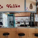 Mobil Avec Terrasse - 3 Pers. - Api-1-52-2028 La Tour-dʼAuvergne