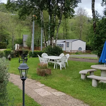 Mobil Avec Terrasse - 3 Pers. - Api-1-52-2028 Campsite La Tour-d'Auvergne