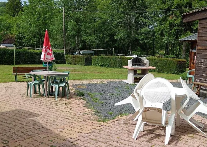 Mobil Avec Terrasse - 3 Pers. - Api-1-52-2028 * Ла-Тур-д'Овернь